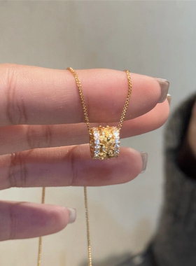 黄金色镶钻路路通麦穗吊坠项链女强保色高级锁骨套链圆环小众颈链