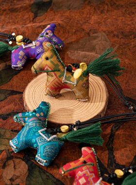 风和2026马年吉祥物国潮香项链