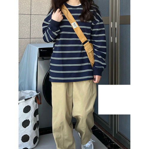 chic韩版条纹t恤女大码宽松长袖打底衫潮牌ins秋冬款复古内搭上衣 - 图1