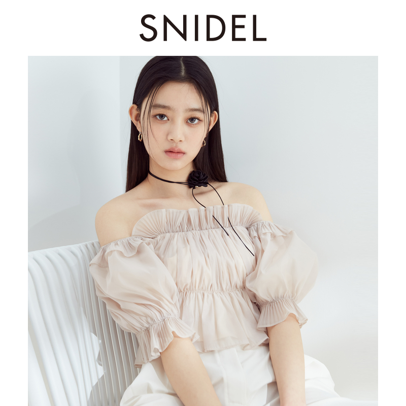 SNIDEL2024春夏新品甜美仙女一字领泡泡袖薄纱衬衫上衣SWFB242037 - 图2