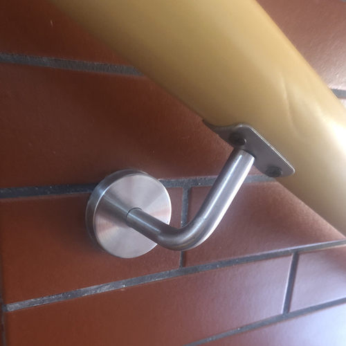 不锈钢实心墙托楼梯支架立柱配件七字弯支撑架靠墙玻璃扶手固定托 - 图2