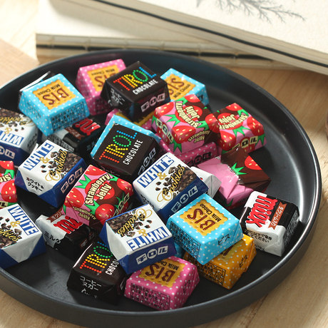 girlfriend chocolate gift