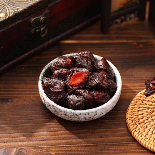 上海哈卡食品奶油味半李湿肉质柔软有核深半李蜜饯城隍庙特产商店 - 图1
