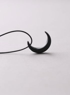 男女黑檀月亮吊坠文艺