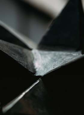 天然精油铁罐宝石山下扩香薰