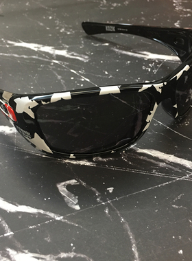 oakley户外运动风太阳眼镜