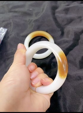 收藏品糖白玉新疆且末红糖白玉正装手镯