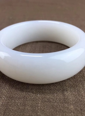 保证收藏品新疆羊脂玉和田玉白玉手镯