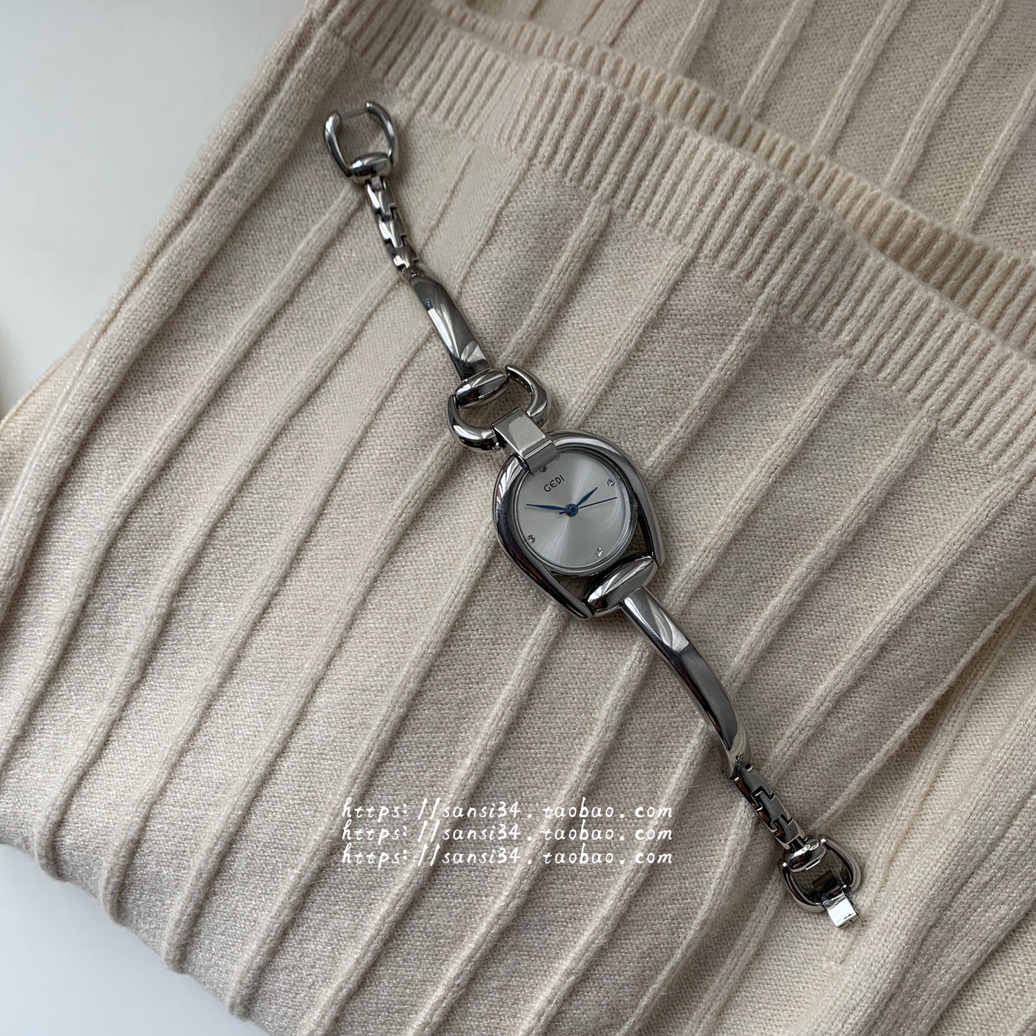 三四集市店 小众品牌chic简约个性时尚网红ins气质链条手表女小巧,淘宝优惠券,粉丝福利购,淘宝优惠卷