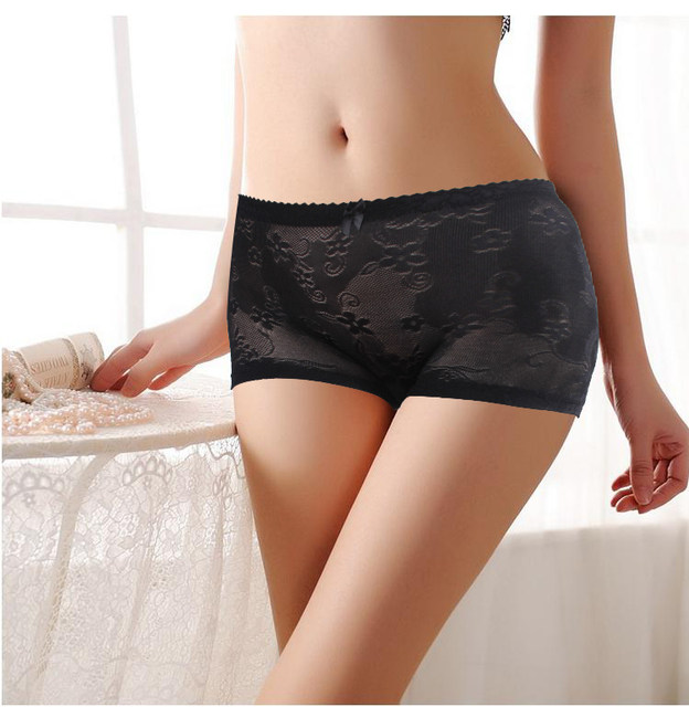 Fake butt pad underwear naturally plump buttocks, hip hip pads, buttocks, buttocks, lace, no trace sexy angle safety pants