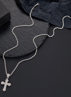 博主推荐水钻十字架镶满人造锆石合金吊坠百搭嘻哈潮流情侣项链潮