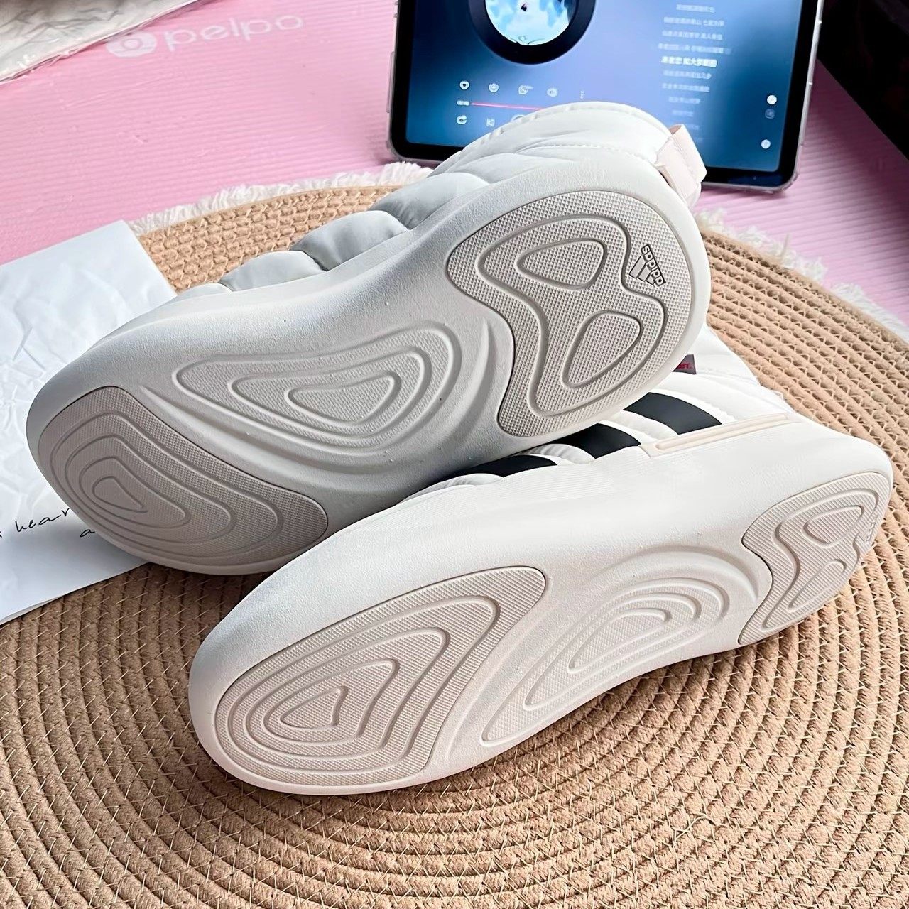 阿迪达斯男鞋女鞋ADIPUFF MID保暖中高帮休闲棉鞋面包鞋JR0068,淘宝优惠券,粉丝福利购,淘宝优惠卷