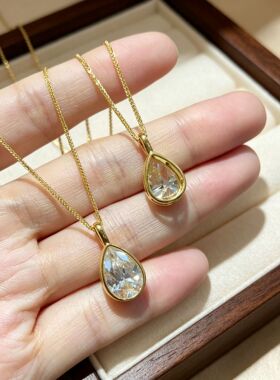 18k 金水滴莫桑吊坠轻奢钻挂坠简约项链配饰水贝珠宝源头工厂批发