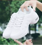 Белая танцующая обувь, модные летние туфли, мягкая подошва