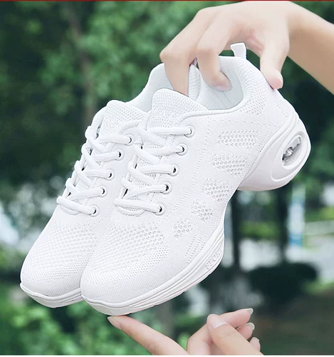 Белая танцующая обувь, модные летние туфли, мягкая подошва