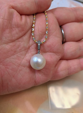 简约复古高级感小灯泡强光16mm珍珠吊坠，不包含链子（链子单卖）