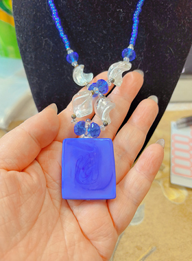 【BW中古】意大利海蓝色老琉璃吊坠配白色和蓝色琉璃项链