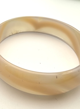 正品特价天然玛瑙俏色玉髓手镯女蜜糖色冰糖雪梨正镯旺夫镯A21-7