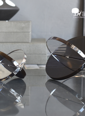 轻奢几何亚克力透明杨桃摆件