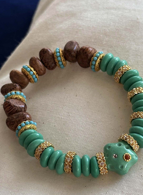 人工绿松梨花木小恶魔手串