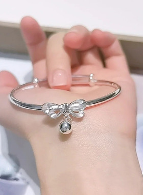 气质可爱女纯银在逃公主手镯推拉