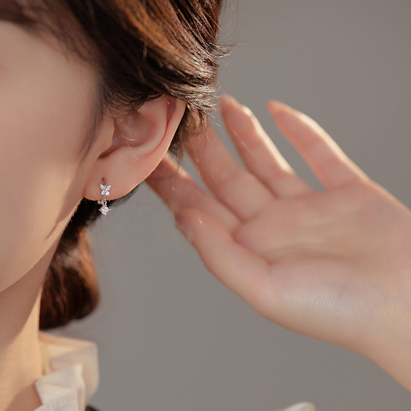 通体S925纯银超仙锆石蝴蝶耳扣女款设计感高级时尚轻奢镶钻闪个性,淘宝优惠券,粉丝福利购,淘宝优惠卷