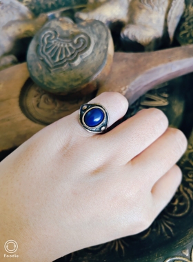 中古合金蓝色宫廷风戒指孤品！中间材质像赛璐璐！圈口14！