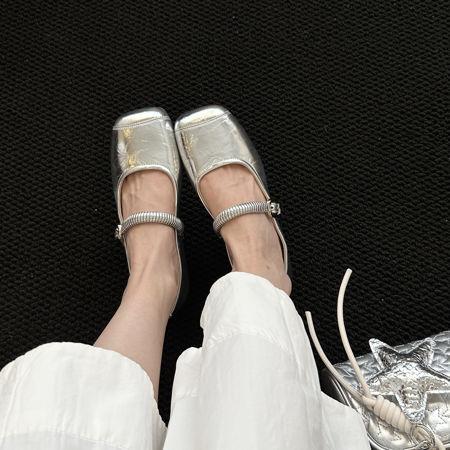 气质穿搭推荐~韩版软底方头浅口芭蕾单鞋玛丽珍鞋女配裙子奶奶鞋 - 图2