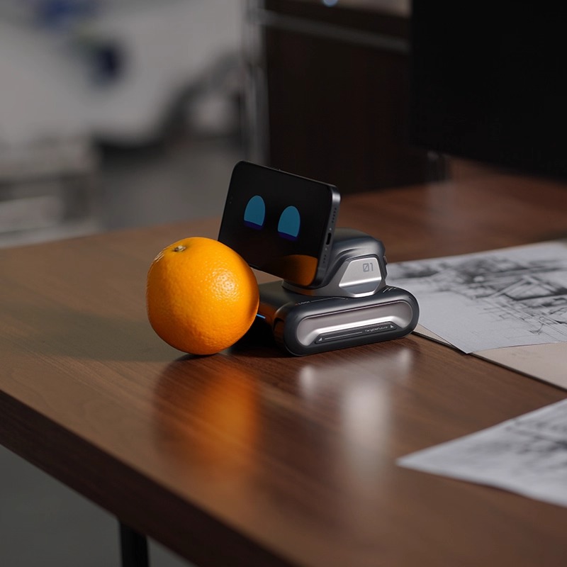 LOOI Robot智能宠物AI机器人桌面电子摆件玩具陪伴互动手机无线充 - 图2