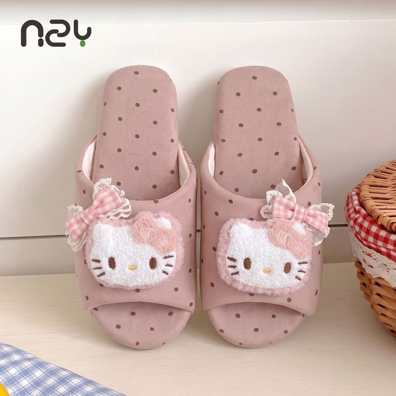 2026 New KT Cat Polka Dot Fabric Slippers Women's Home Soft Sole Non-Slip Silent Comfort Four Seasons One-Word Floor Shoes