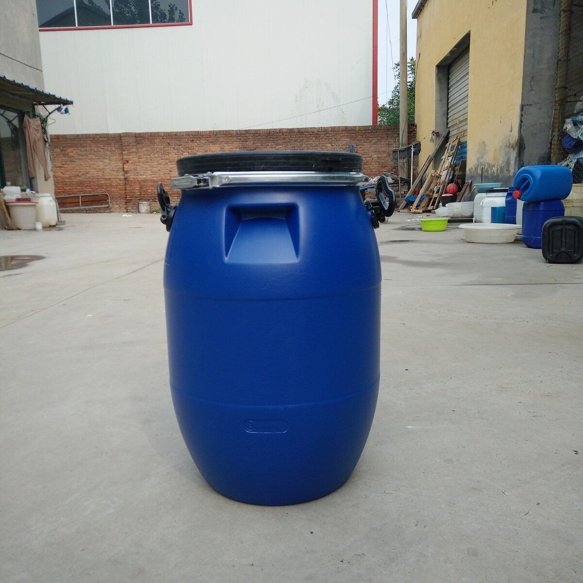 加厚蓝色避光铁箍桶工业化工助剂圆形包装桶大口密封塑料桶,淘宝优惠券,粉丝福利购,淘宝优惠卷