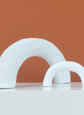 热销现代简约拱形抽象摆件高级感书房房间售楼处客厅样板软装饰品