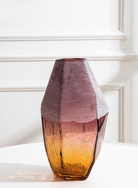 热销工艺品彩色玻璃花瓶几何玻璃手工创意家居装饰百搭软装摆件花