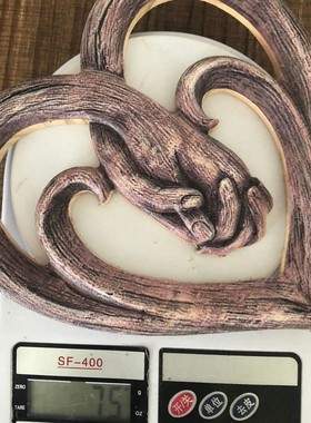 热销跨境新品木质心形手牵手装饰木质工艺品欧式墙壁饰品装饰饰品