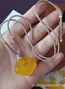 厂家玛瑙玉髓云朵锁黄粉苹果绿青提白黄色男女情侣小红书爆款