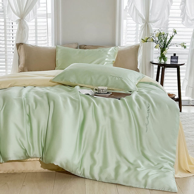 Light luxury style 60-piece Tianshi four-piece set summer double-sided ice silk naked sleeping embroidered quilt cover bed sheets bedding