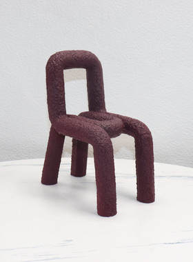 椅子创意树脂现代简约书房样板间售楼部书架桌面装饰品摆件