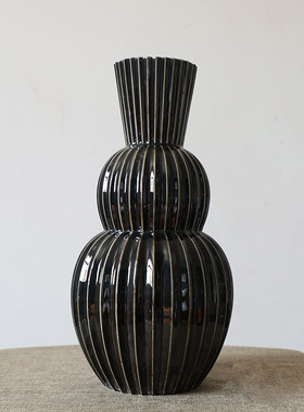 北欧陶瓷花瓶摆件样板间创意款客厅玄关家居插花几何艺术装饰花器