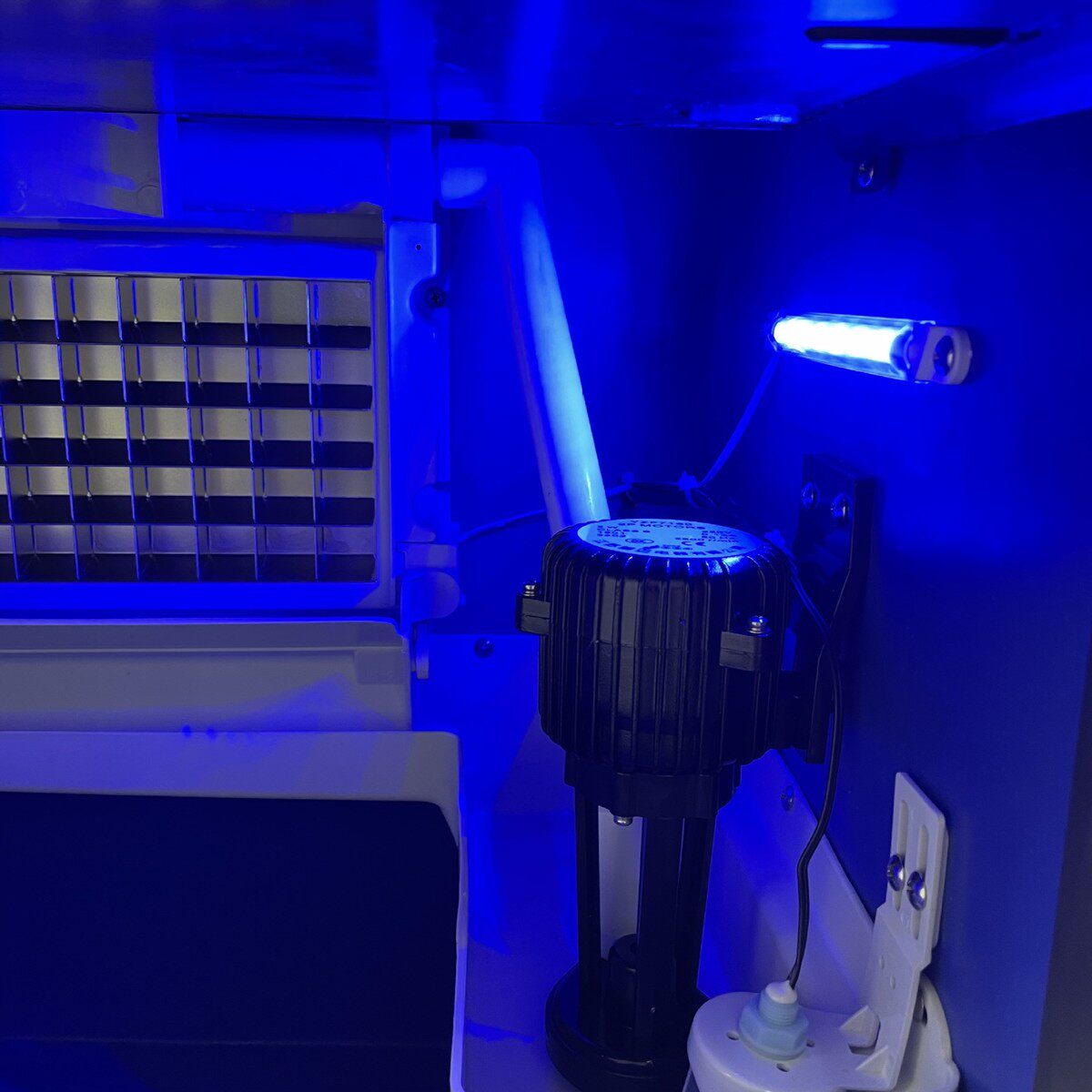 权诚小型商用制冰机大型奶茶店全自动风冷方冰块制作机酒吧桶装水,淘宝优惠券,粉丝福利购,淘宝优惠卷