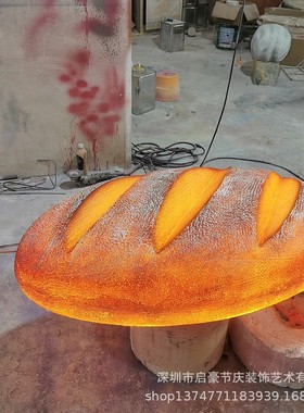 热销玻璃钢雕塑真发光大面包模型泡沫仿户外甜品店铺门头装饰挂件