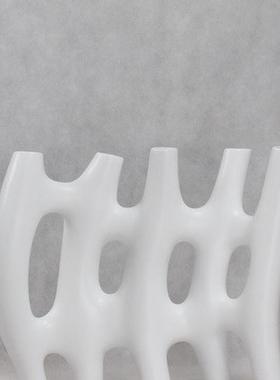 热销设计师款欧式极简抽象高级感陶瓷栅栏花瓶样板房玄关软装饰品