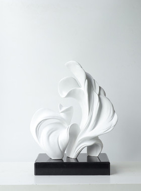 现代简约轻奢室内抽象雕塑摆件玄关柜客厅艺术品家居高档软装饰品