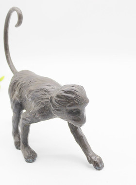 现代客厅动物猴子摆件家居家居装饰桌面展示办公室样板间陈设简约