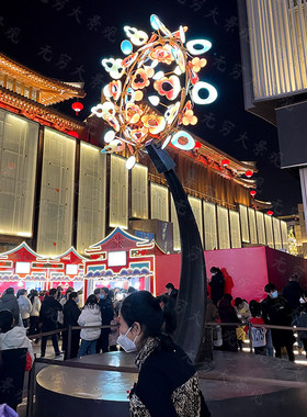 热销不锈钢风动雕塑场景商场广场景区打造风能旋转发光景观美陈设