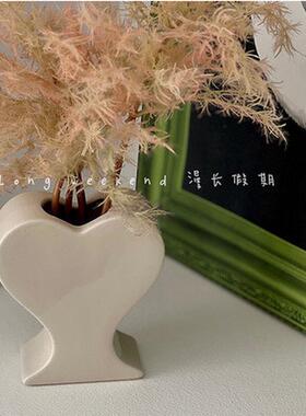 批发高颜值花瓶桌面陶瓷摆件水养插花北欧ins风花器家居装饰