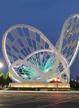 厂家大型不锈钢架雕塑广场金属廊户外抽象铁艺镜面熊园林景观摆件