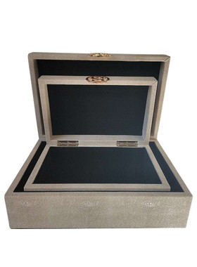 热销新中式金属s扣首饰盒软装房间样板装饰盒摆件衣帽间红色收纳