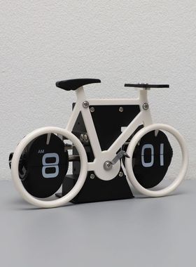 北欧创意金属银色时钟翻页自动家居客厅电视柜卧室桌面装饰品摆件