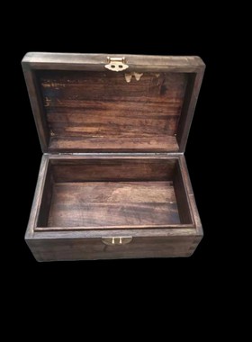 批发厂家老料香樟木箱子仿古嫁妆储物箱字画箱子复古实木收纳箱