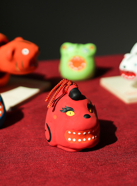 日本玩具工房虎吉祥物陶土摆件